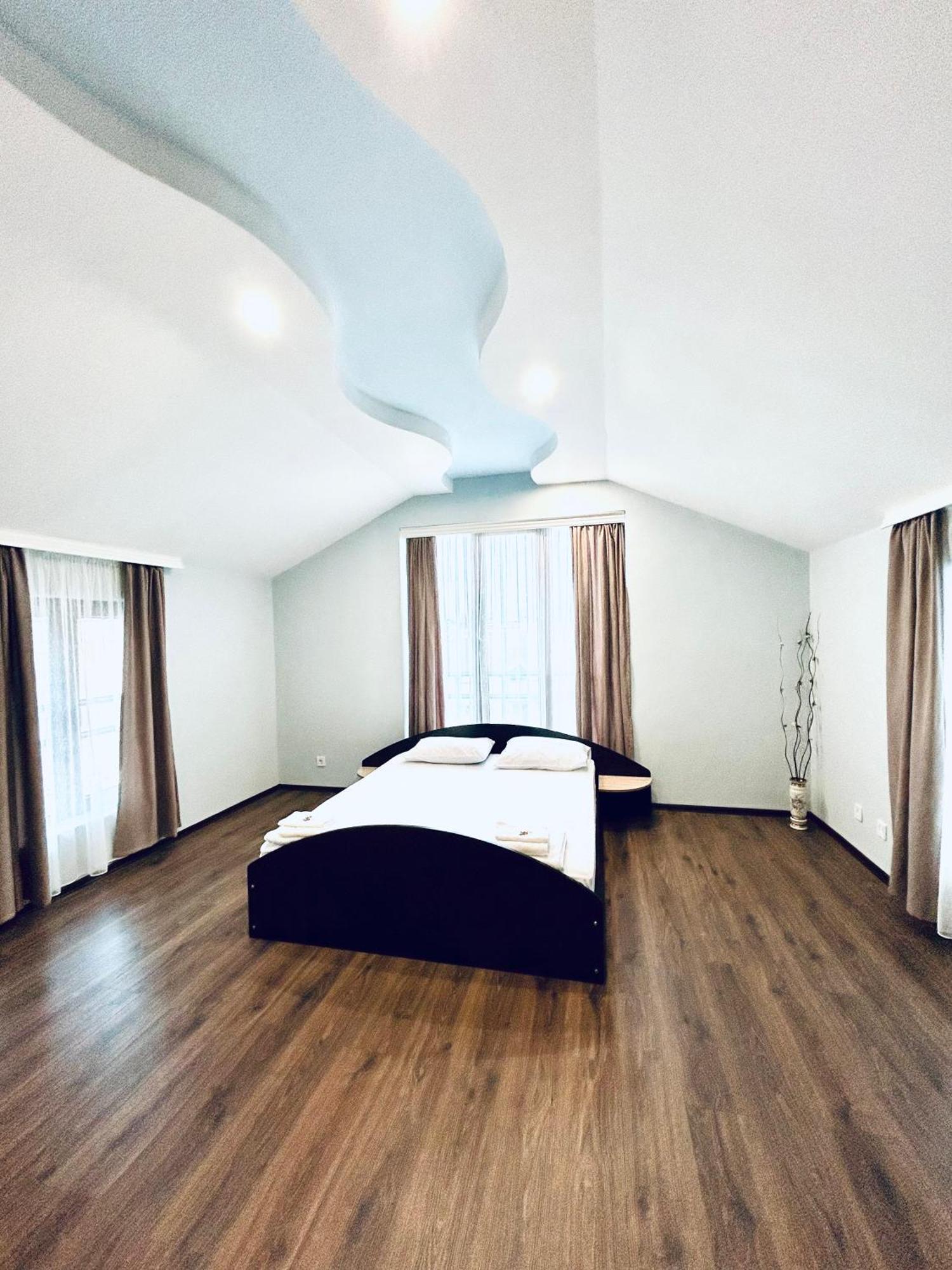 Meatsa Hotel Kŭrdzhali Extérieur photo