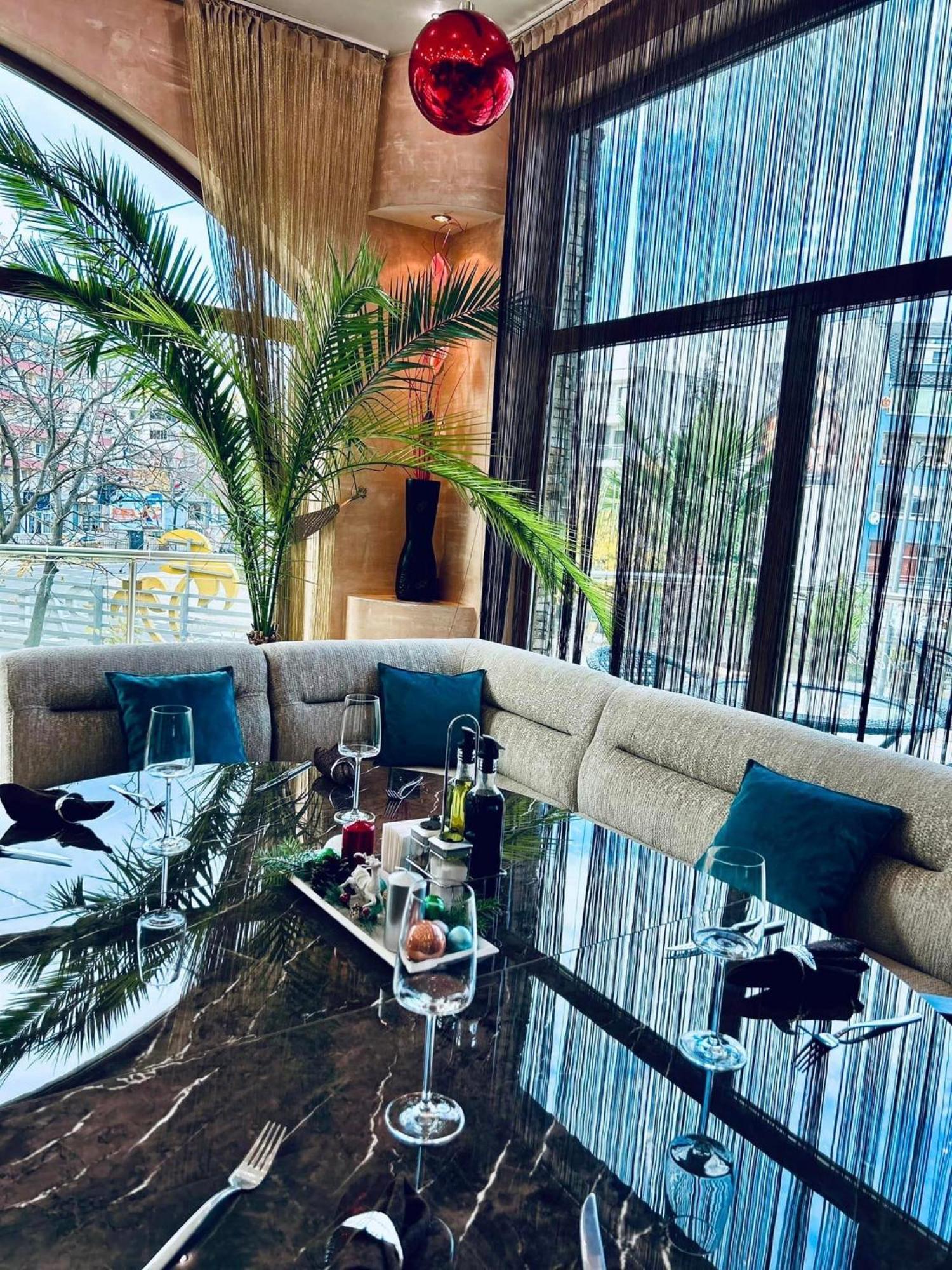 Meatsa Hotel Kŭrdzhali Extérieur photo