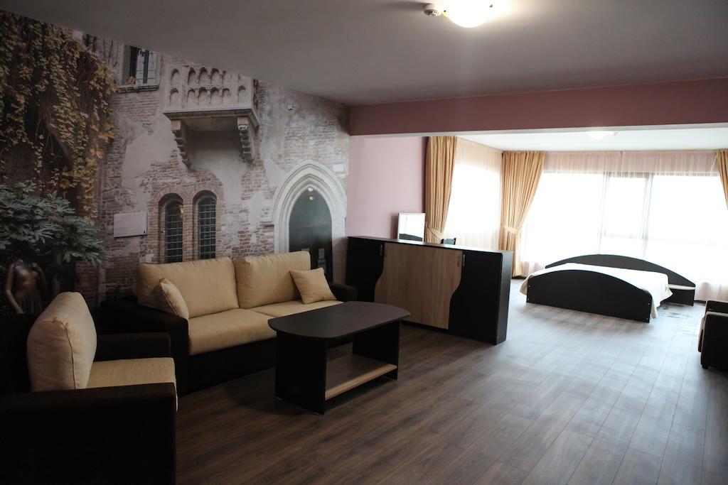 Meatsa Hotel Kŭrdzhali Chambre photo